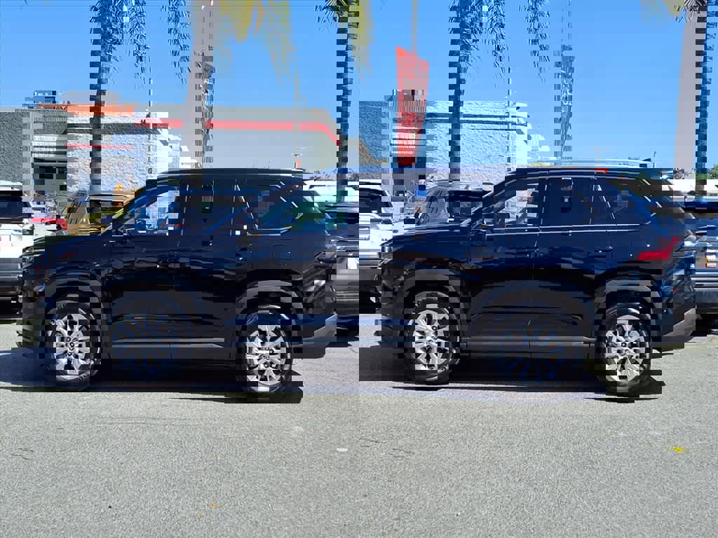 Certified 2025 Toyota Grand Highlander XLE image 3