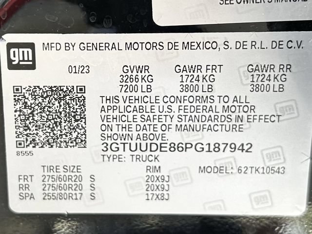 Used 2023 GMC Sierra 1500 SLT AWD/4WD image 33