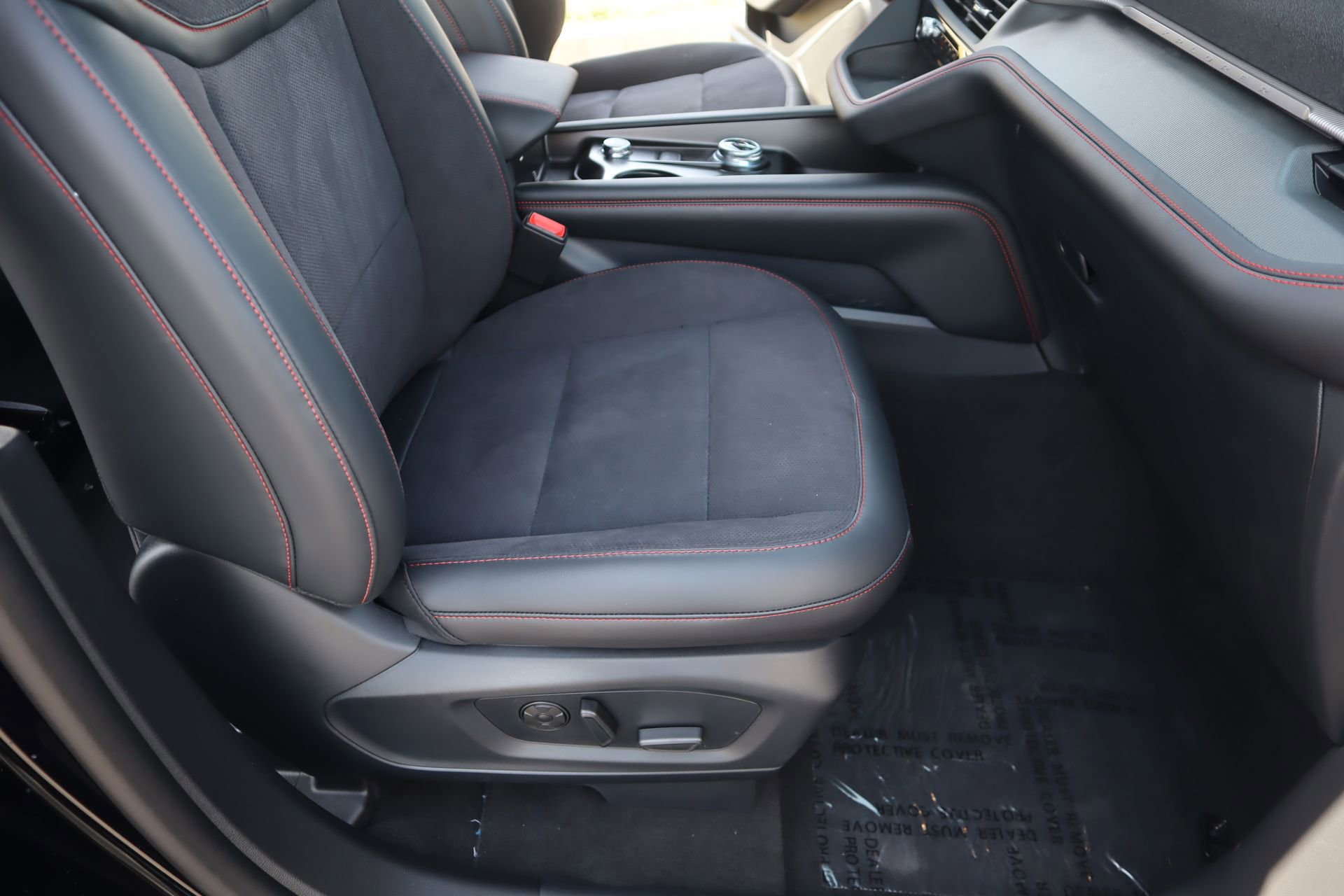 New 2026 Ford Explorer ST AWD/4WD image 14