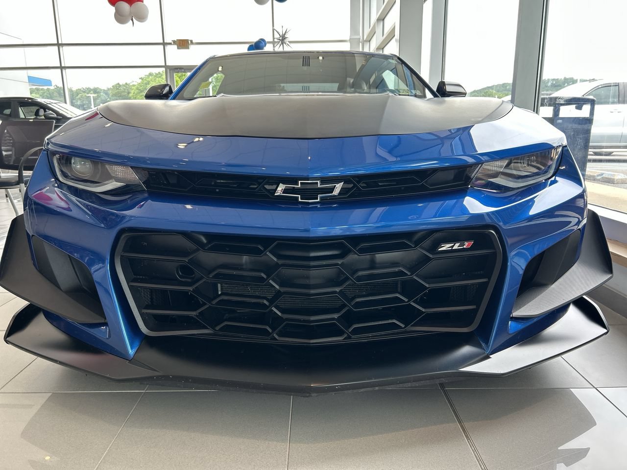 Used 2018 Chevrolet Camaro ZL1 RWD image 9