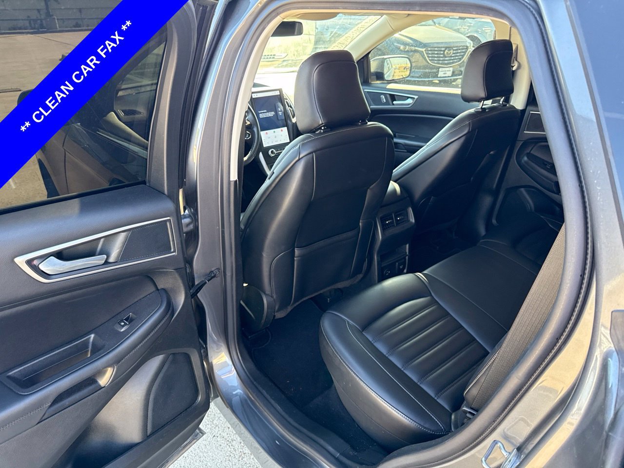 Used 2022 Ford Edge SEL w/ Convenience Package AWD/4WD image 8