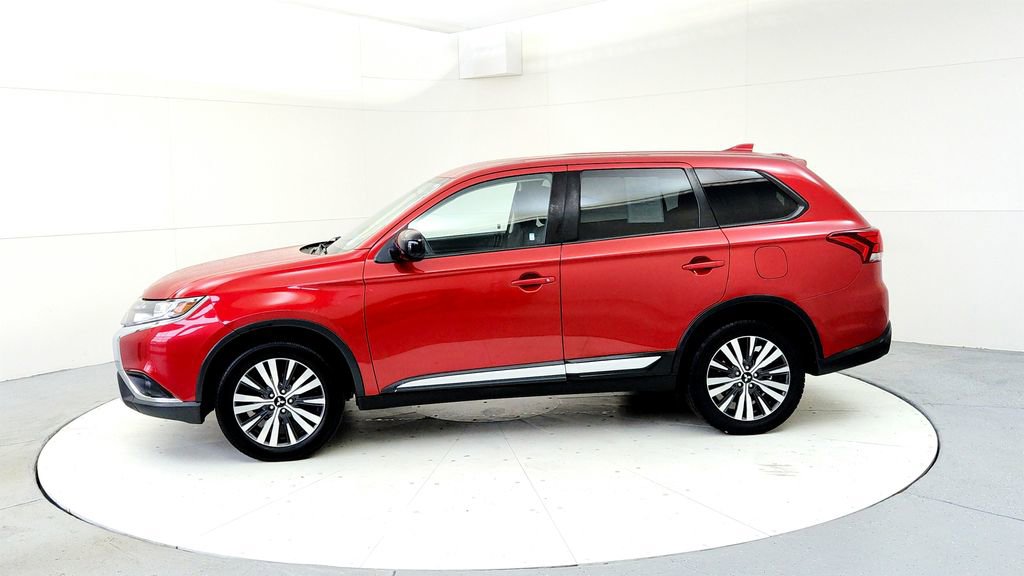 Used 2019 Mitsubishi Outlander ES AWD/4WD image 3