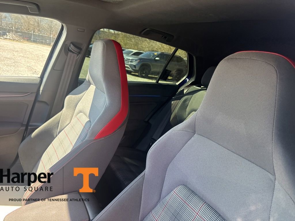 Used 2022 Volkswagen GTI SE image 12
