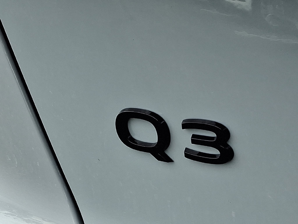 New 2026 Audi Q3 quattro 2.0T AWD/4WD image 11