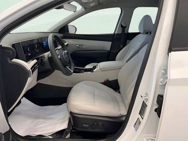 Used 2025 Hyundai Tucson SEL AWD/4WD image 18