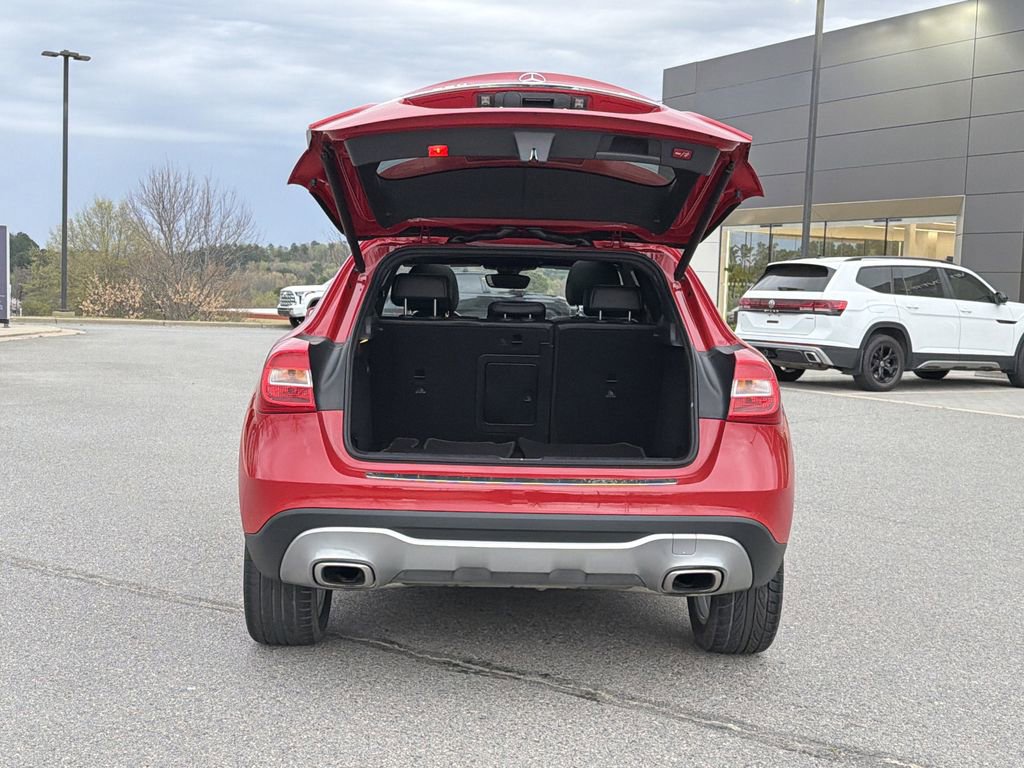 Used 2018 Mercedes-Benz GLA 250 4MATIC image 15
