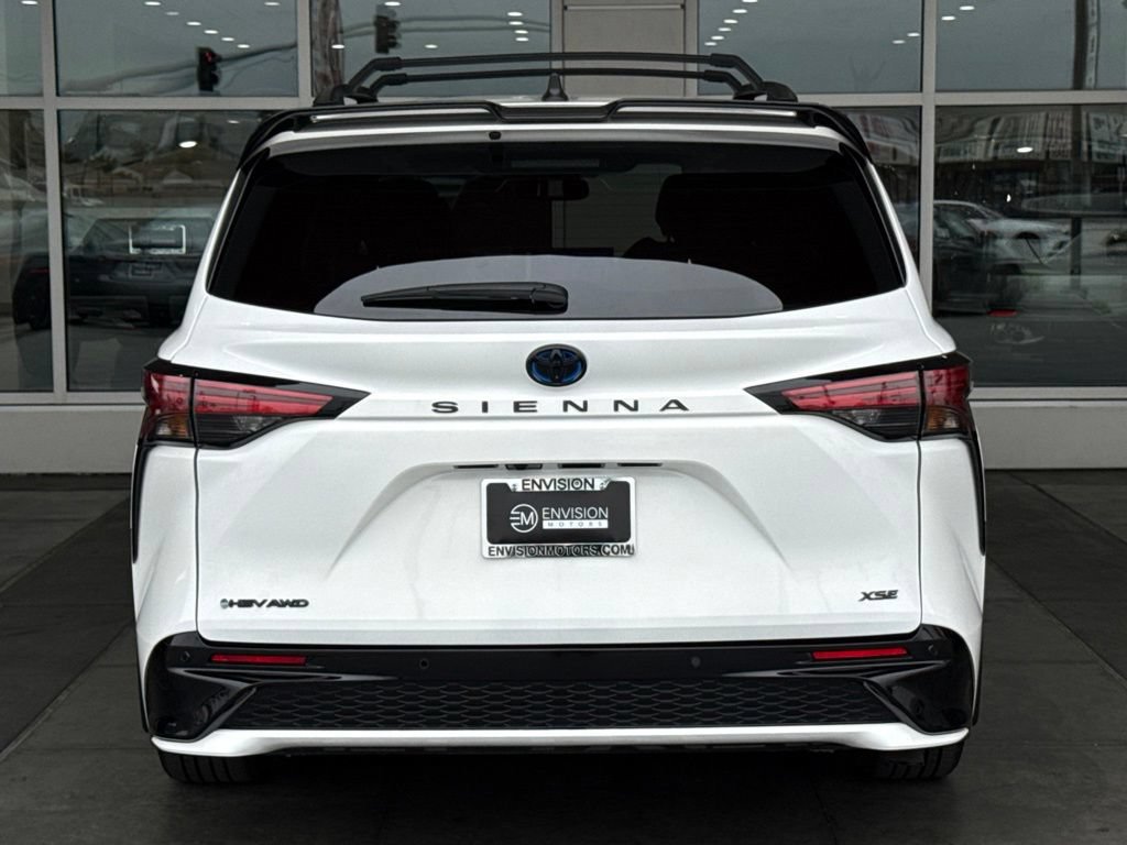 Certified 2025 Toyota Sienna XSE w/ XSE Premium Package AWD/4WD image 13