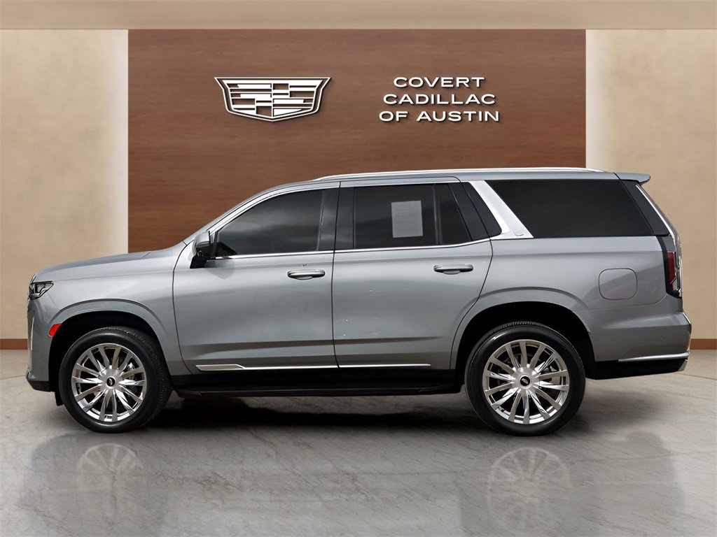 Used 2023 Cadillac Escalade Premium Luxury image 2