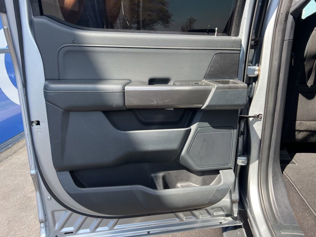 Used 2022 Ford F150 XLT w/ Equipment Group 302A High image 17