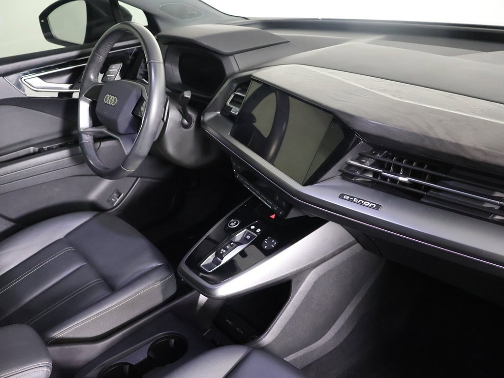 Used 2023 Audi Q4 e-tron Premium Plus w/ Premium Plus image 28