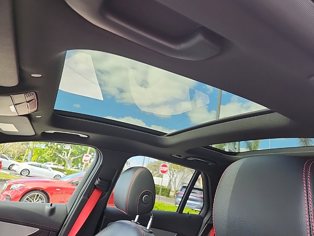 Used 2021 Mercedes-Benz GLC 43 AMG 4MATIC image 5