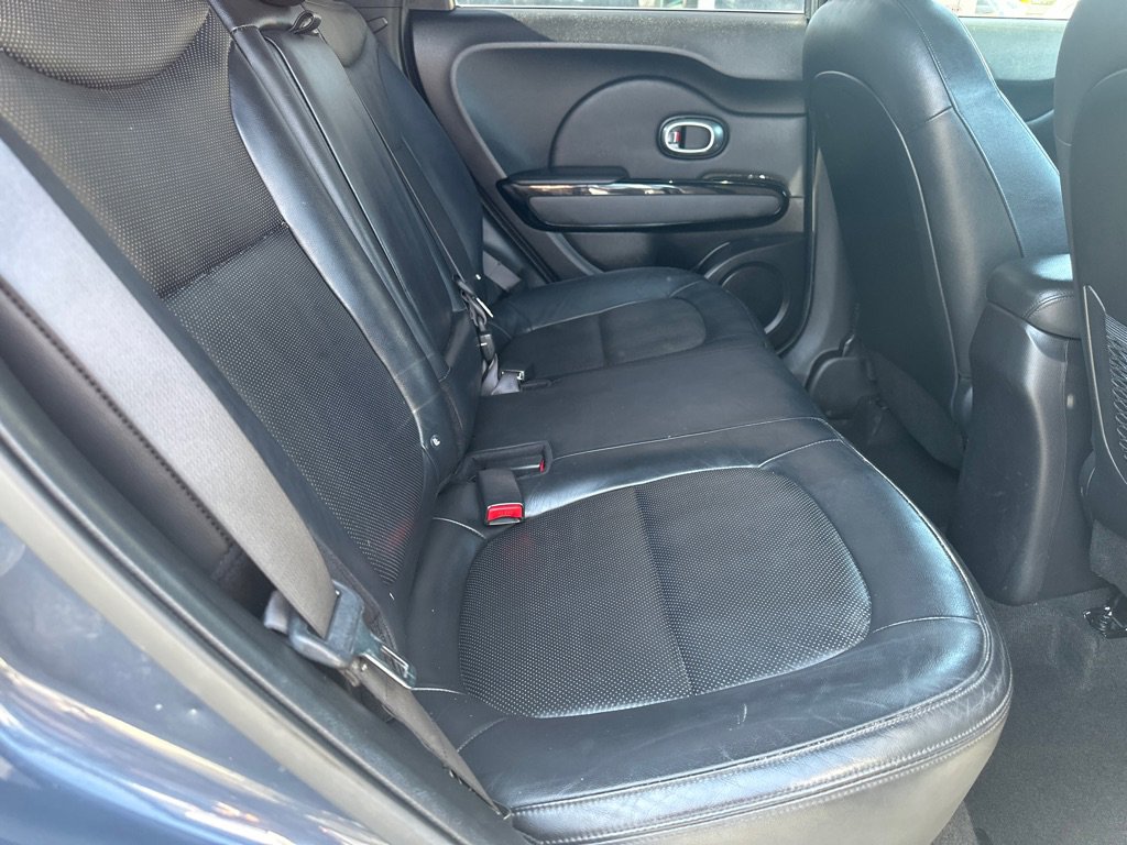Used 2015 Kia Soul ! w/ Sun & Sound Package image 15