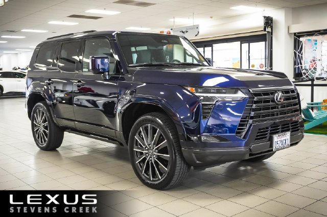 Used 2026 Lexus GX 550 w/ Accessory Package (2T) AWD/4WD image 1