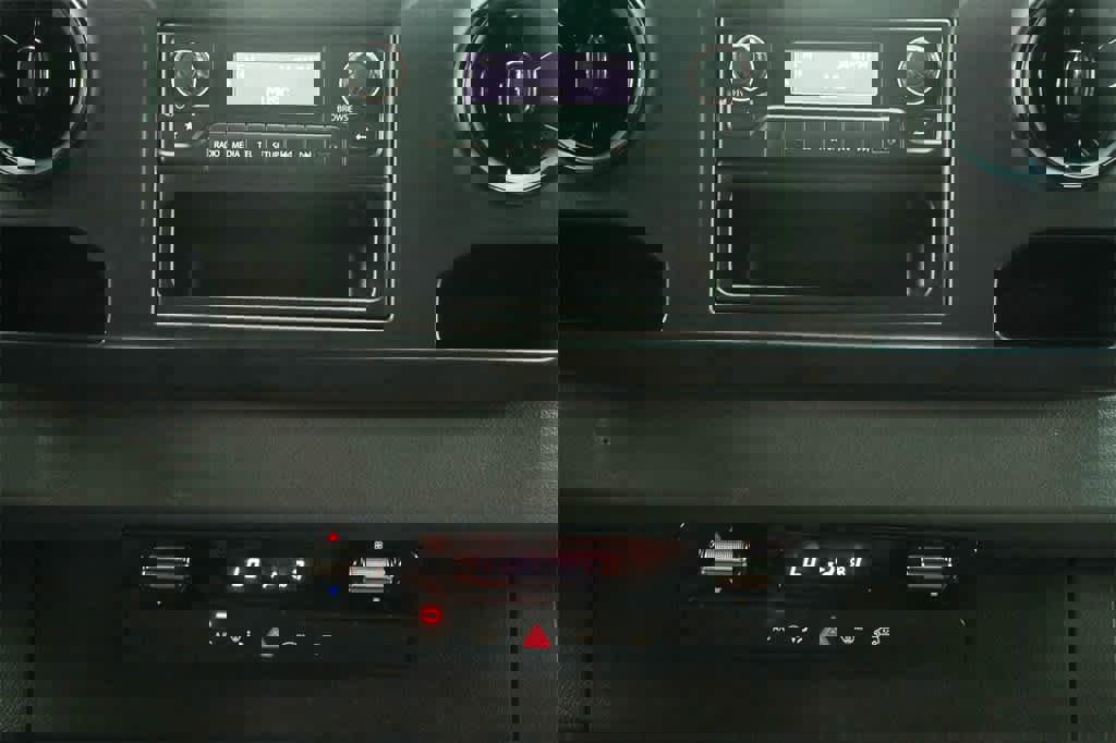 Used 2023 Mercedes-Benz Sprinter 1500 image 14