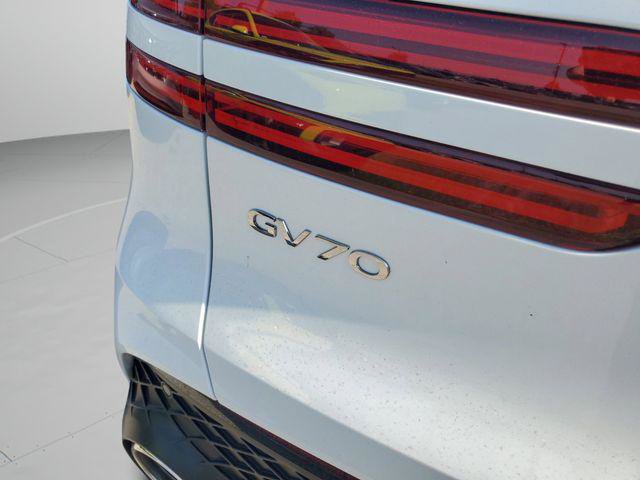 New 2025 Genesis GV70 3.5T Sport w/ Sport Advanced Package AWD/4WD image 7