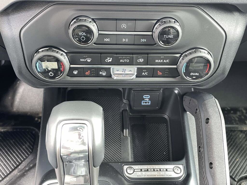 New 2025 Ford Bronco Badlands AWD/4WD image 27
