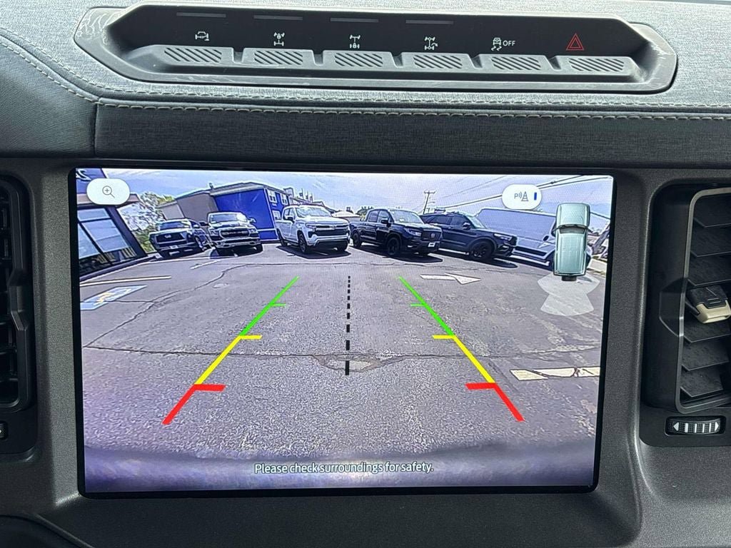 Used 2025 Ford Bronco Badlands AWD/4WD image 21