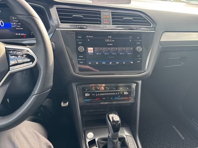 Certified 2024 Volkswagen Tiguan SE R-Line image 23