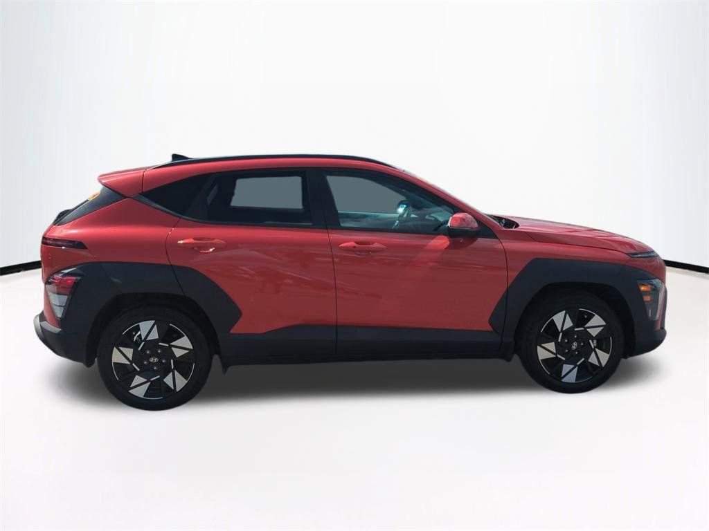 Certified 2024 Hyundai Kona SEL FWD image 4