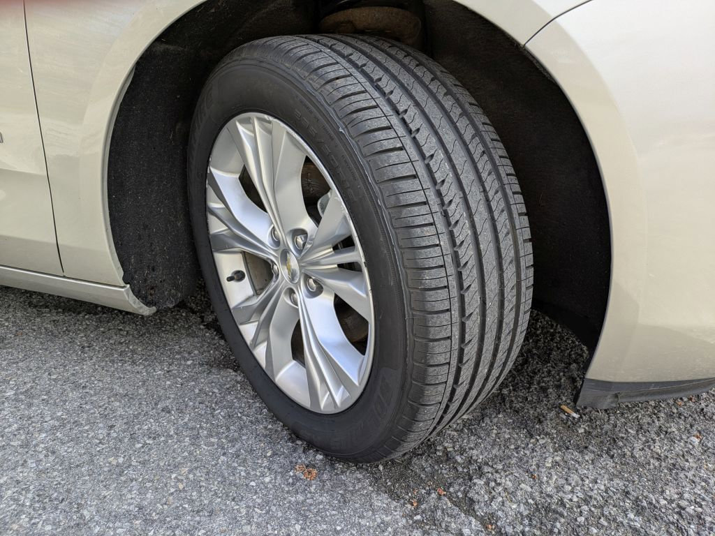 Used 2014 Chevrolet Impala LT w/ Convenience Package image 39