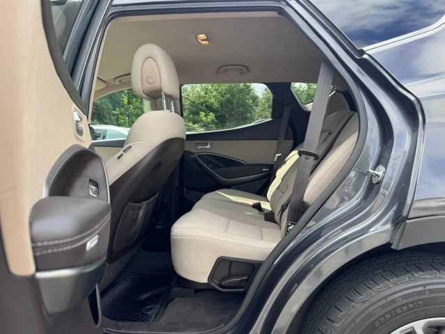 Used 2017 Hyundai Santa Fe Sport AWD/4WD image 10