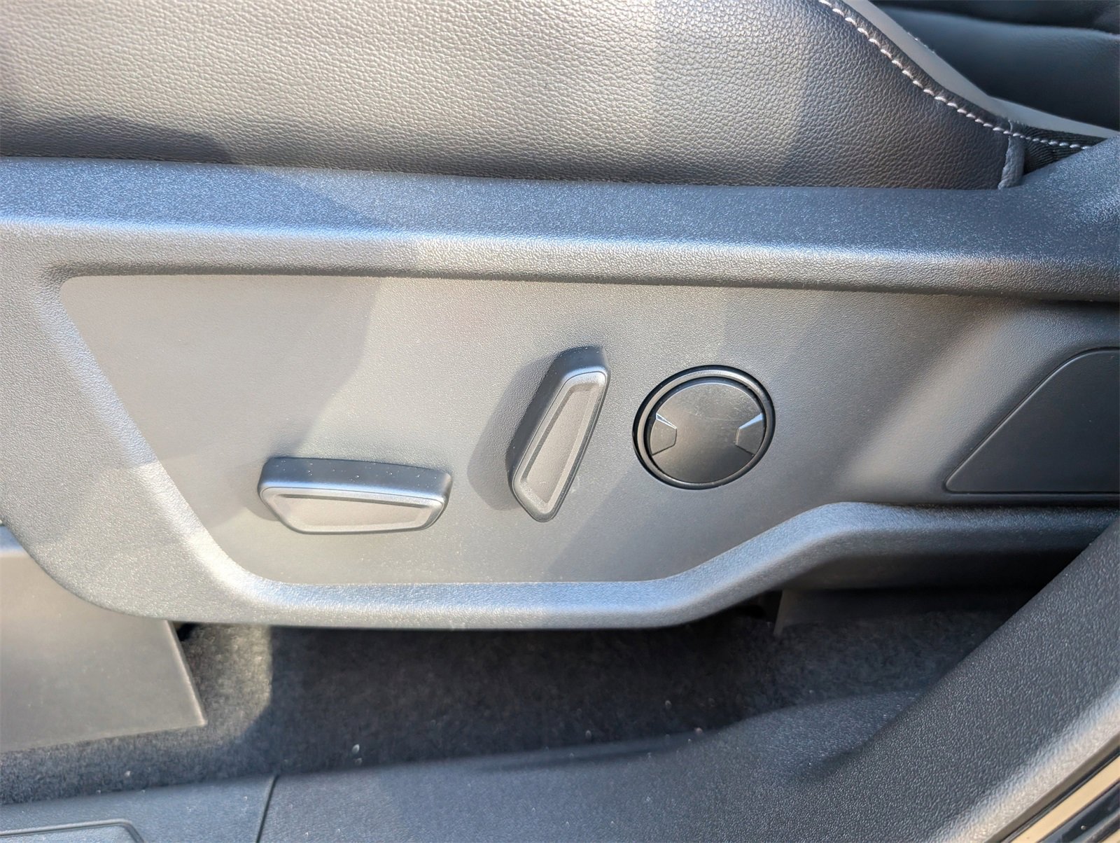 New 2025 Ford Bronco Outer Banks image 16