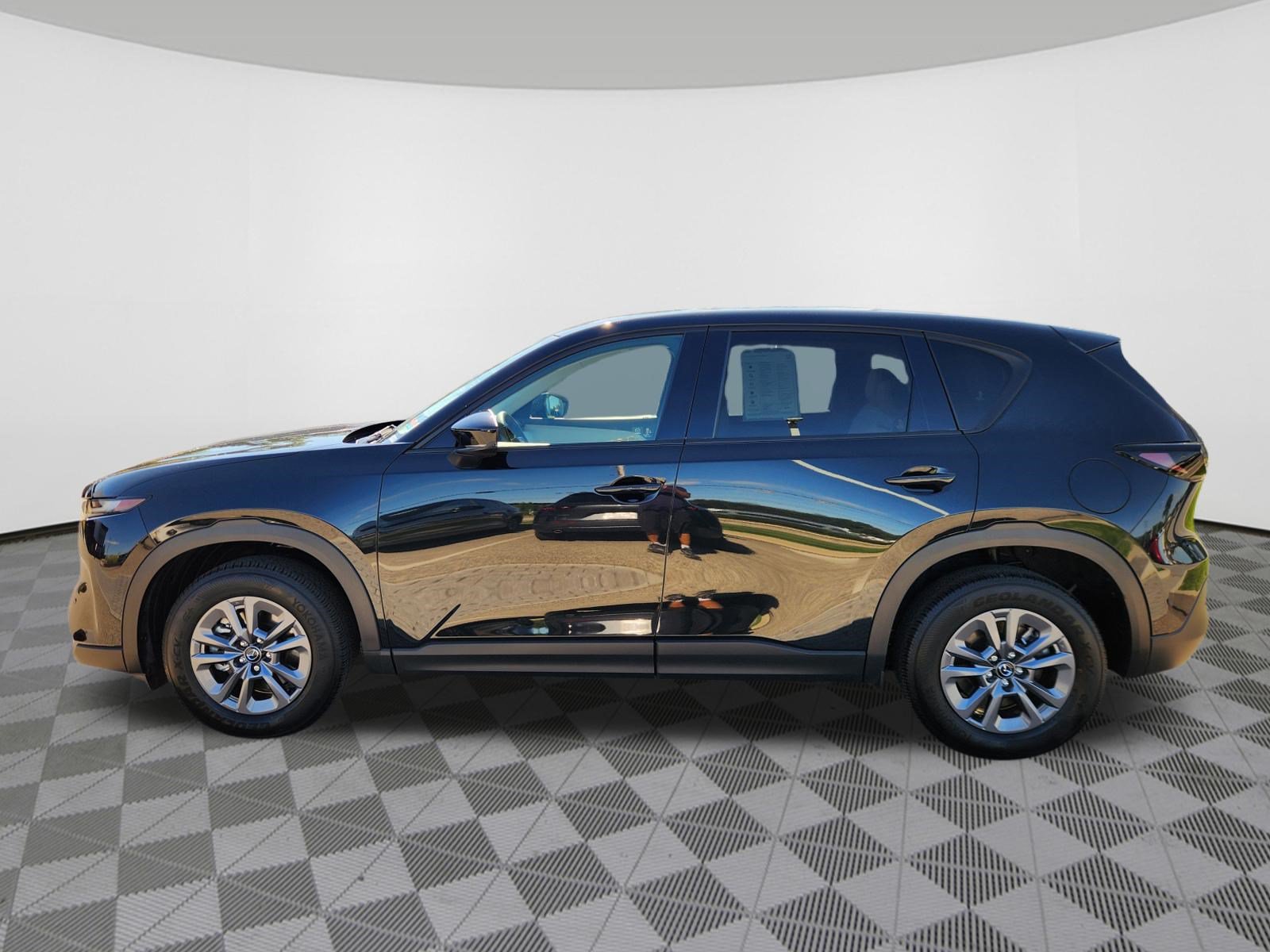 Certified 2026 MAZDA CX-5 Select AWD/4WD image 5