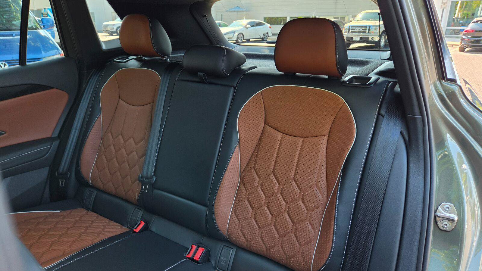 New 2026 Volkswagen Tiguan SEL R-Line AWD/4WD image 45