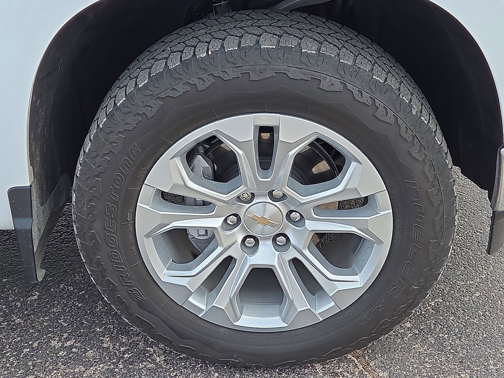 Used 2024 Chevrolet Silverado 1500 LTZ w/ Technology Package image 12