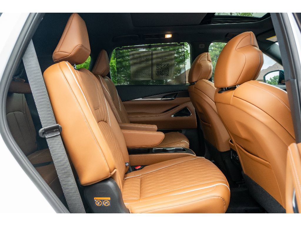 Used 2026 INFINITI QX60 Autograph w/ Dark Cargo Package AWD/4WD image 18