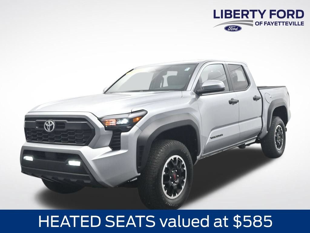 Used 2025 Toyota Tacoma TRD Off-Road AWD/4WD image 1