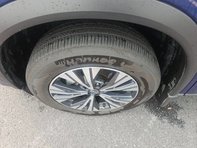 Certified 2023 Nissan Rogue SV w/ SV Premium B Package AWD/4WD image 12