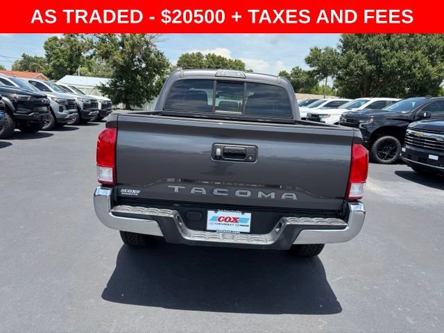 Used 2017 Toyota Tacoma SR5 RWD image 5