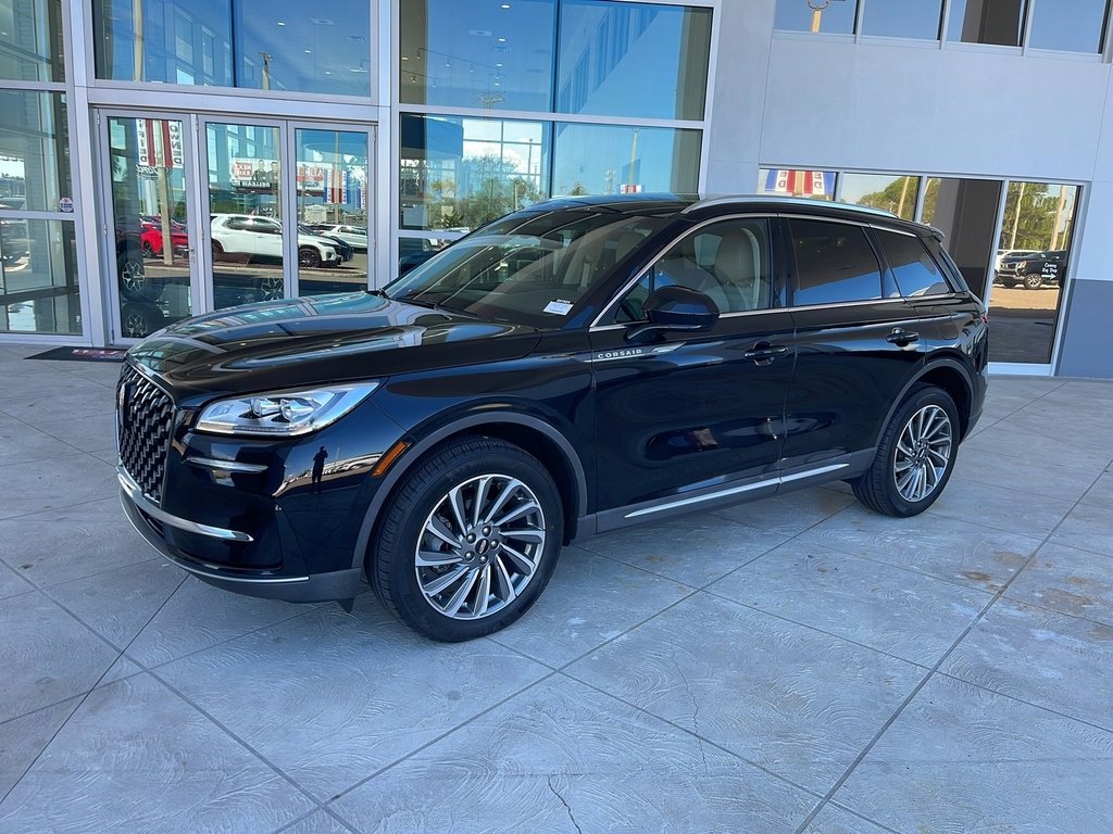 Used 2023 Lincoln Corsair Reserve image 31