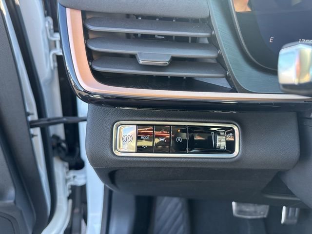 Used 2025 Buick Envision Sport Touring image 15