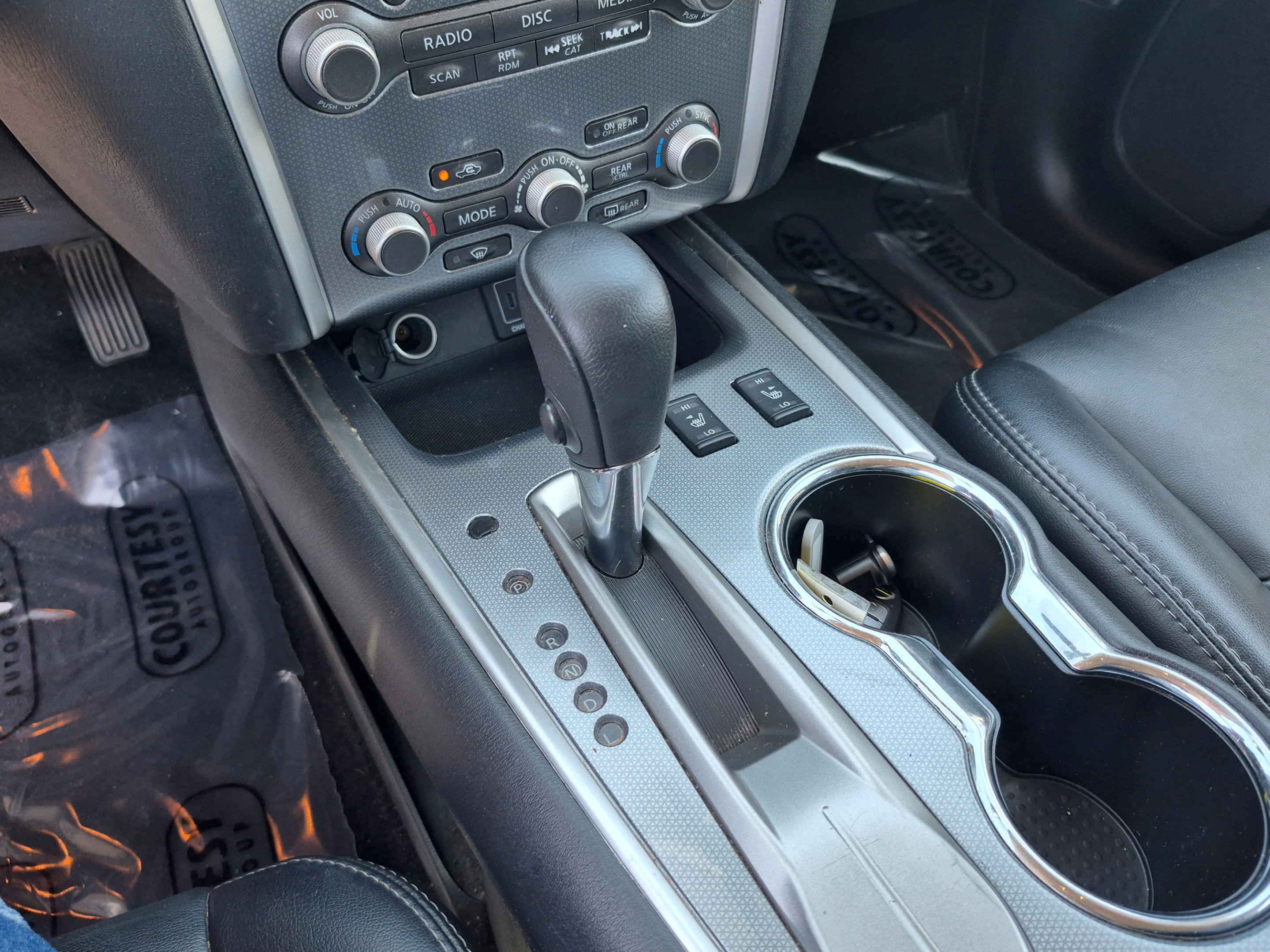 Used 2019 Nissan Pathfinder SL FWD image 30