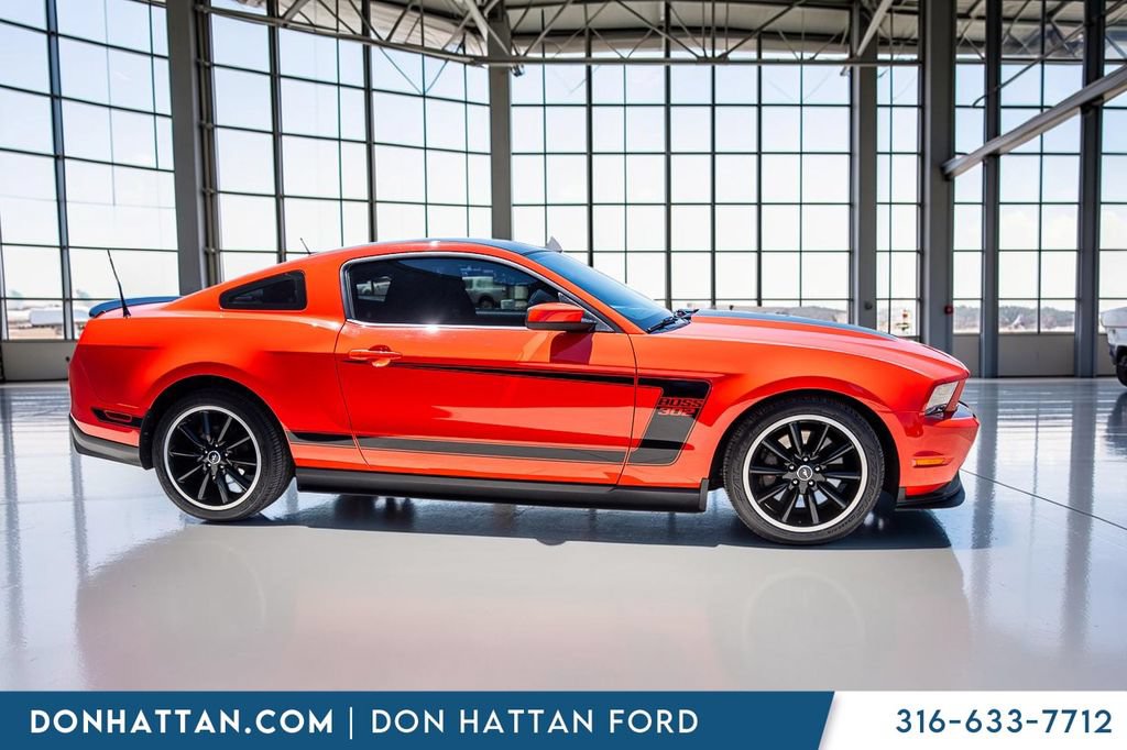 Used 2012 Ford Mustang Boss 302 w/ Boss 302 Accessory Pkg RWD image 26