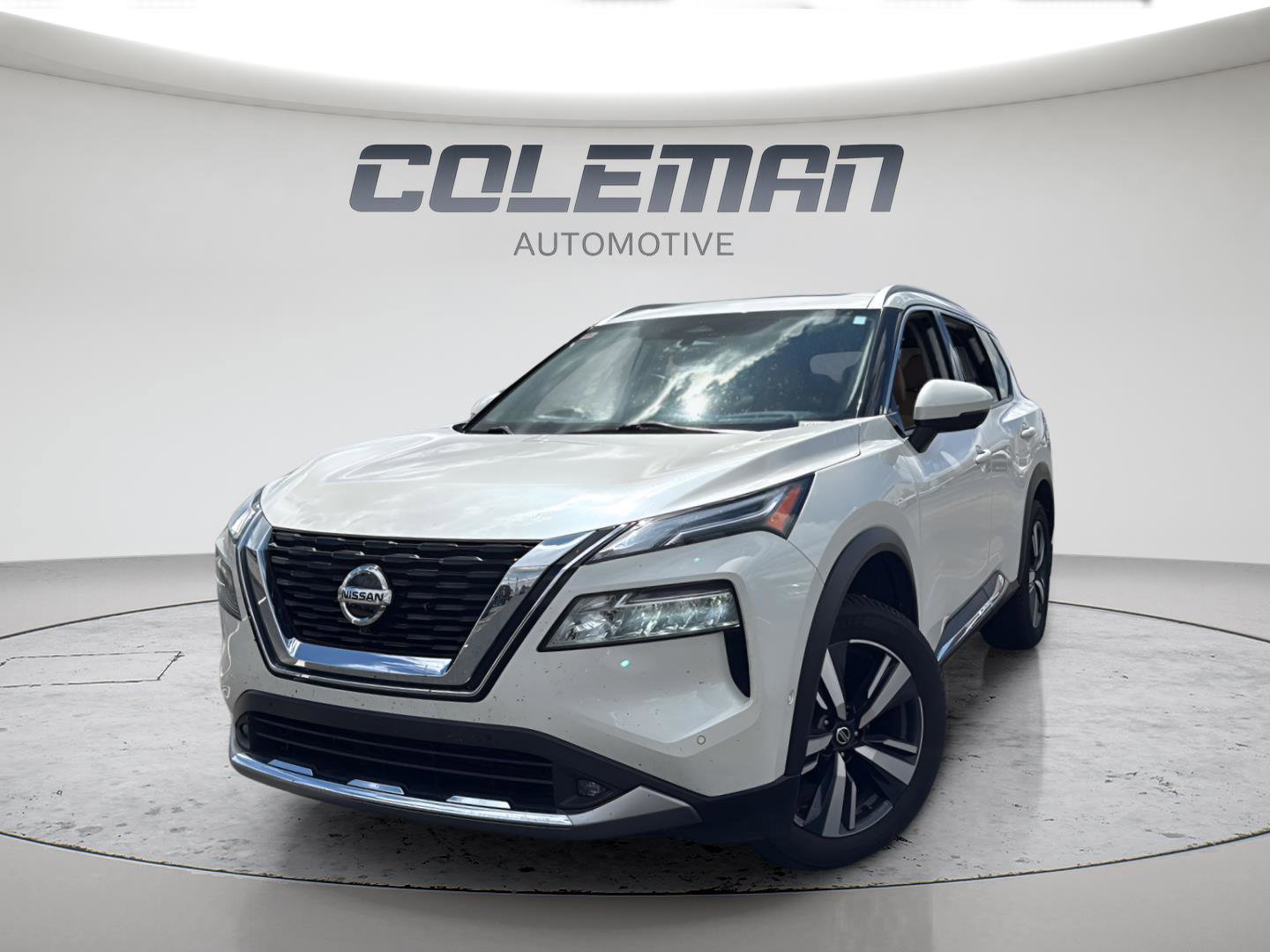 Used 2021 Nissan Rogue Platinum AWD/4WD image 1