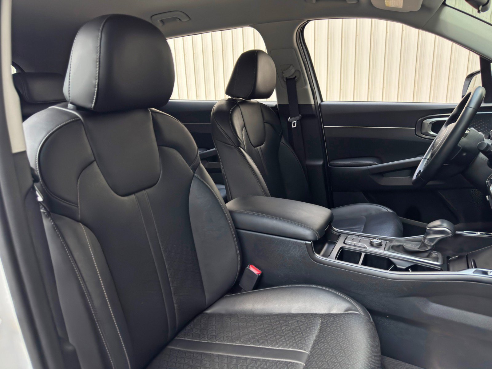 Used 2022 Kia Sorento S FWD image 34