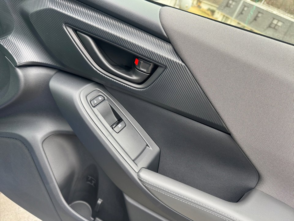Certified 2025 Subaru Crosstrek 2.0i Premium image 35