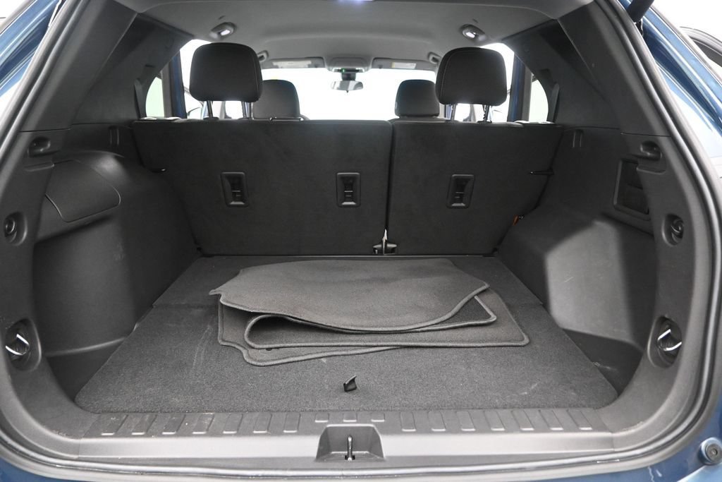 Used 2024 Chevrolet Equinox LT FWD image 19