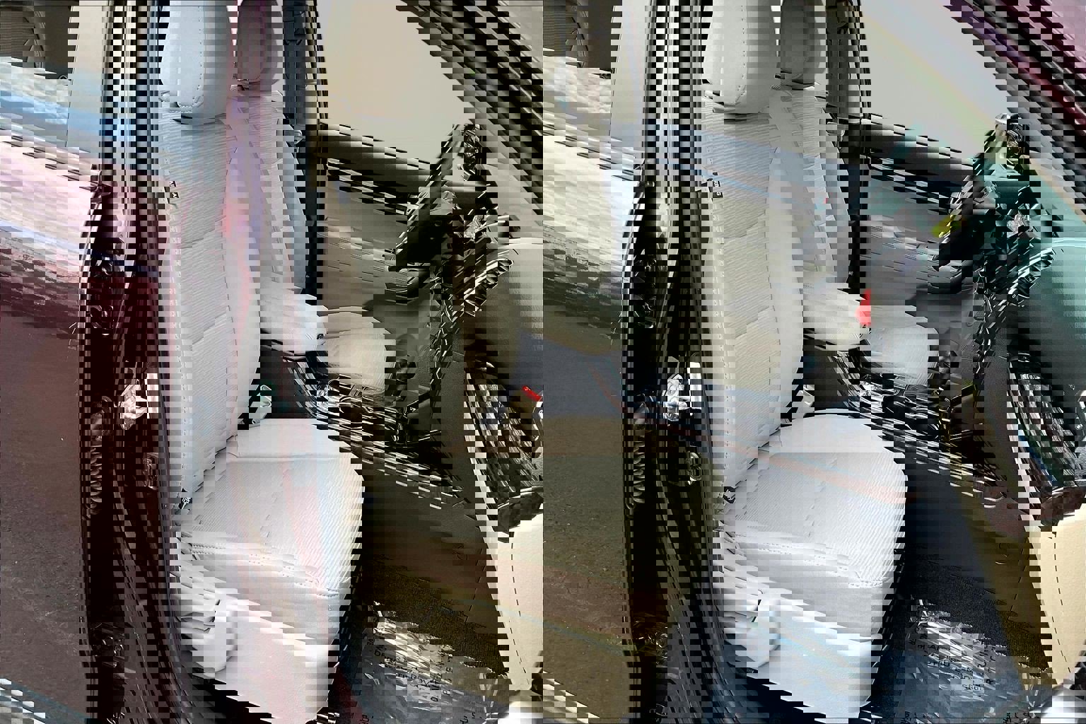 Used 2015 Kia Sorento LX image 27