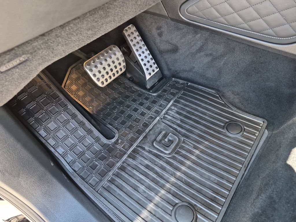 Used 2026 Mercedes-Benz G 63 AMG 4MATIC image 24
