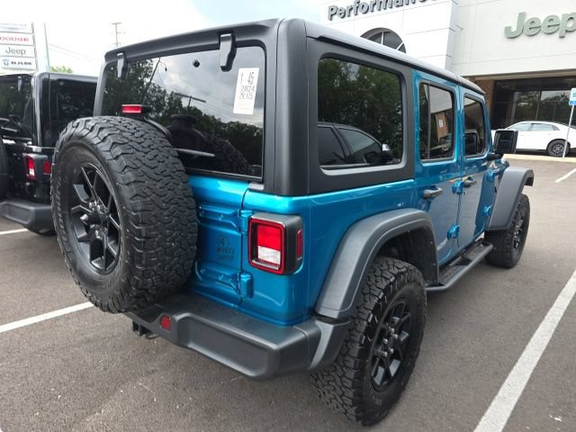 Used 2024 Jeep Wrangler Unlimited AWD/4WD image 9