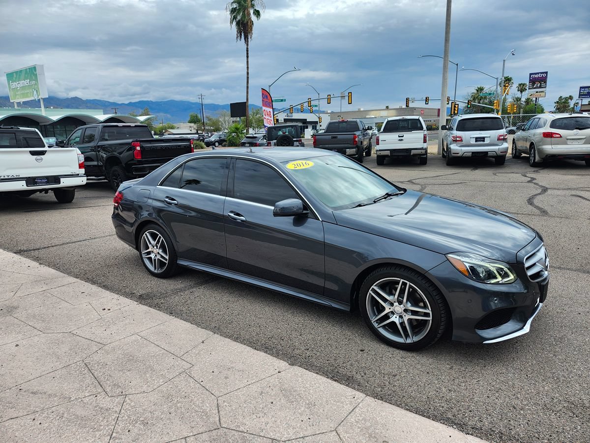 Used 2016 Mercedes-Benz E 350 Sedan w/ Premium Package image 8