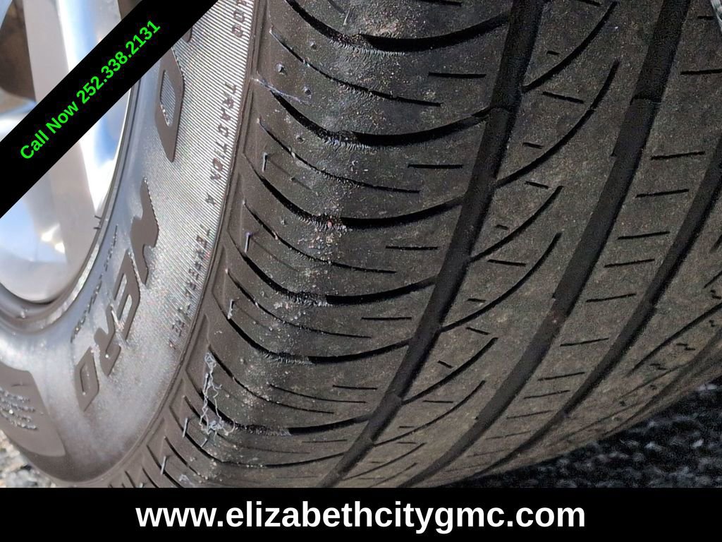 Used 2013 Chevrolet Camaro LT image 13