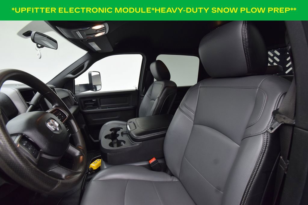 Used 2022 RAM 3500 Tradesman image 12