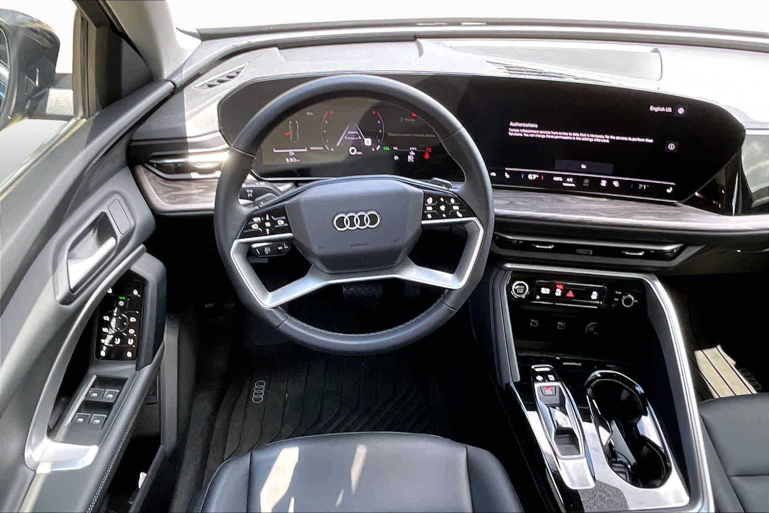 Used 2025 Audi Q5 Premium w/ Convenience Package AWD/4WD image 6