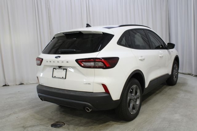 New 2026 Ford Escape ST-Line w/ Tech Pack #1 AWD/4WD image 24
