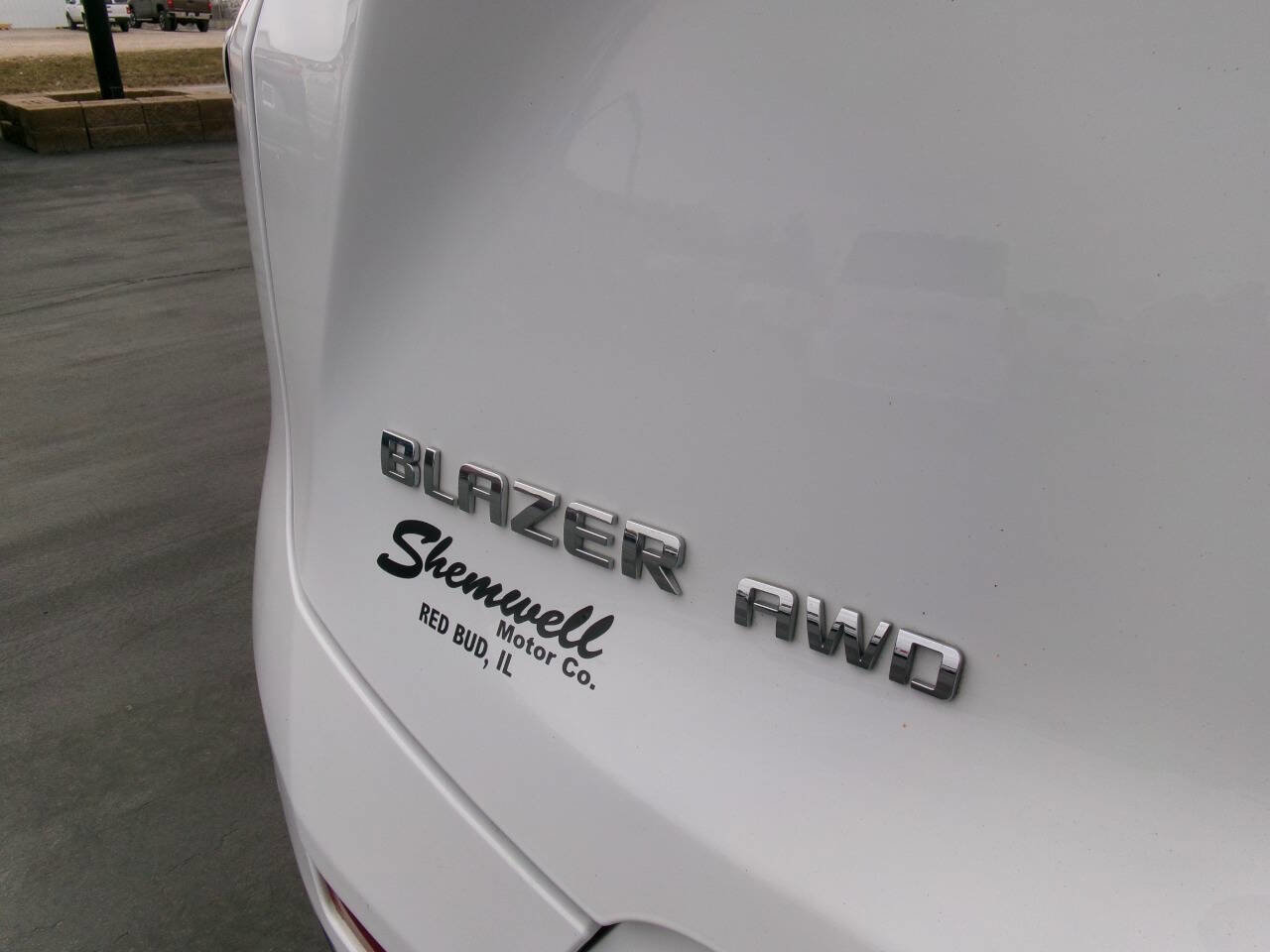 Used 2019 Chevrolet Blazer Premier w/ Sun and Wheels Package image 11